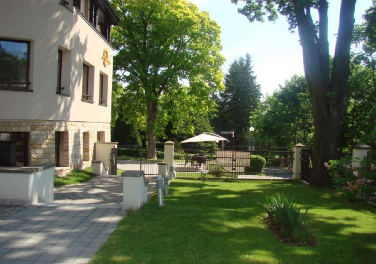 Jasny Dwór Hotel Polanica-Zdrój Exterior foto