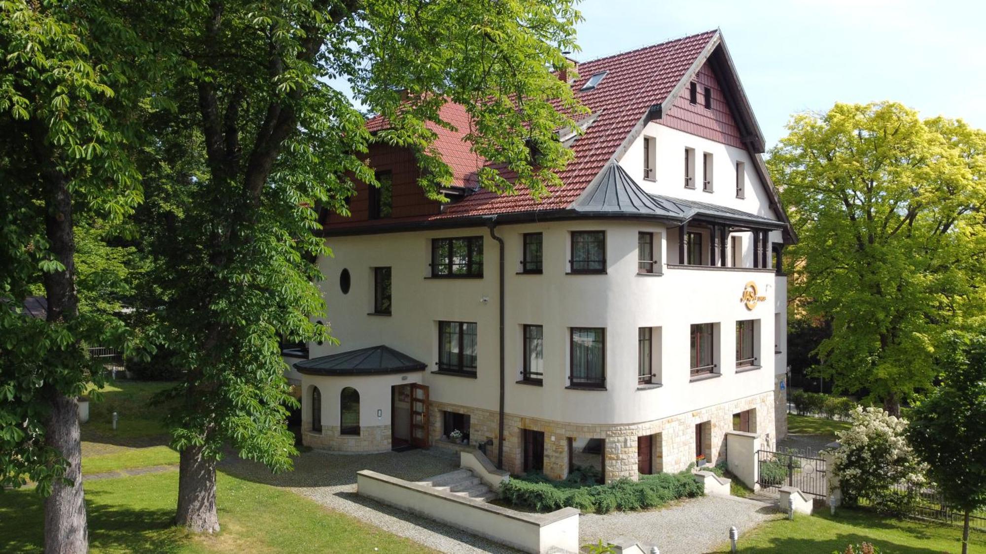 Jasny Dwór Hotel Polanica-Zdrój Exterior foto
