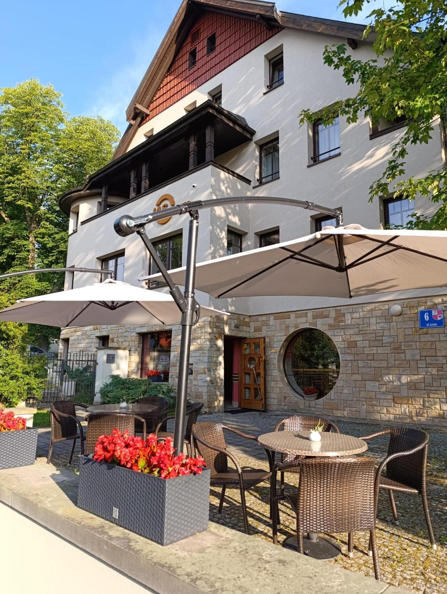 Jasny Dwór Hotel Polanica-Zdrój Exterior foto